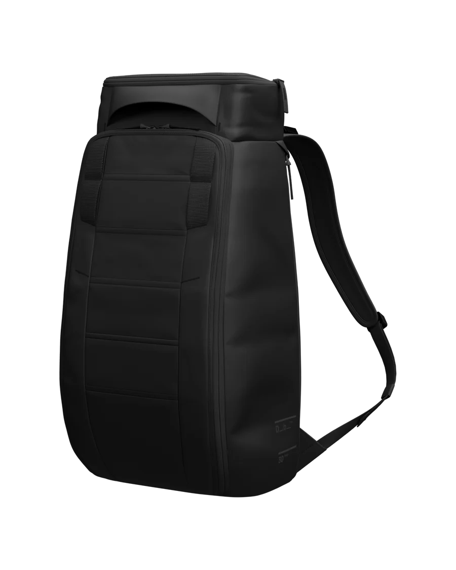 Db Hugger Backpack 30L - Black Out